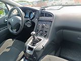 Peugeot 5008 1,6 THP - náhled 12