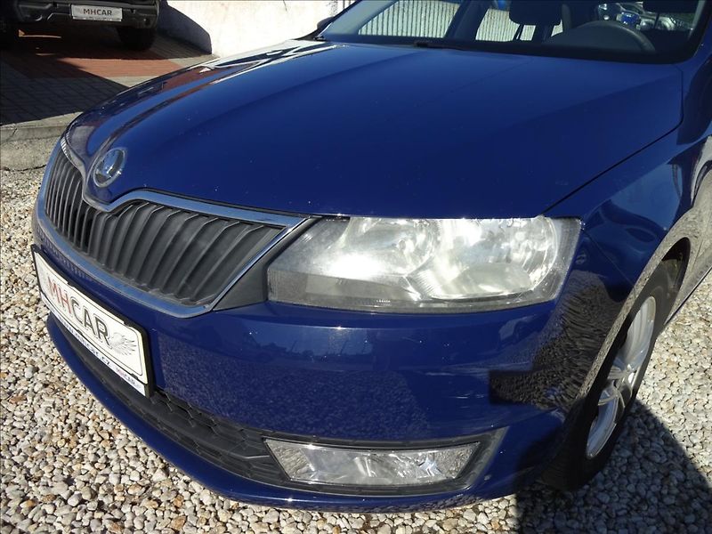 Škoda Rapid 1,2i 55kW - fotka 12 z 49