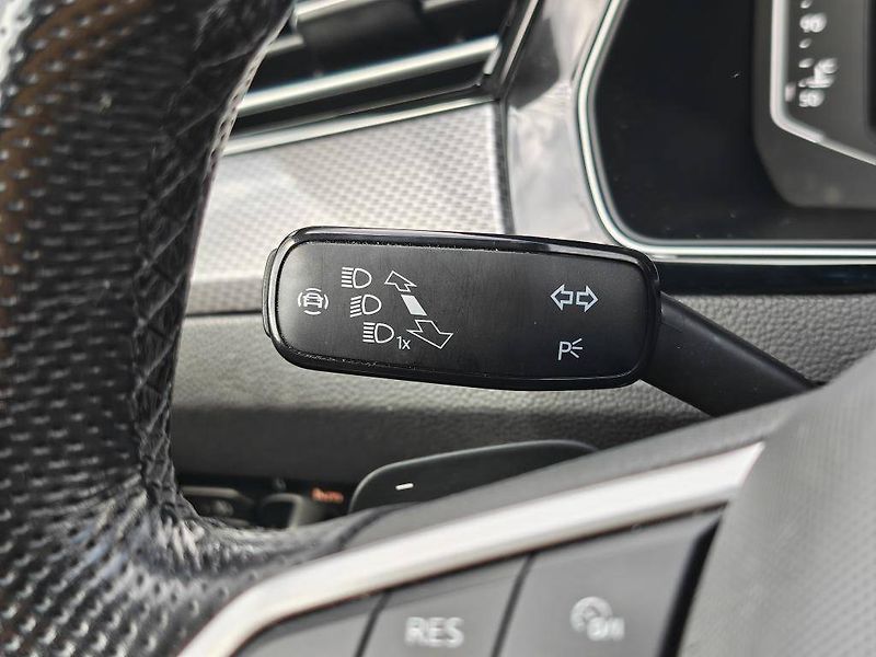 Volkswagen Passat Alltrack 4Motion DSG 2,0TDI - fotka 14 z 25