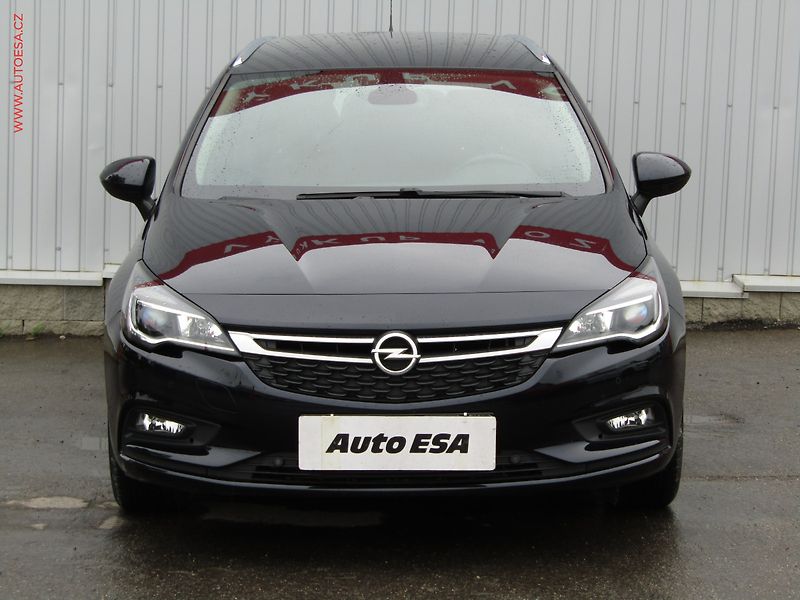 Opel Astra (2019) 1.6 CDTi, ČR, servis.kniha - fotka 2 z 19