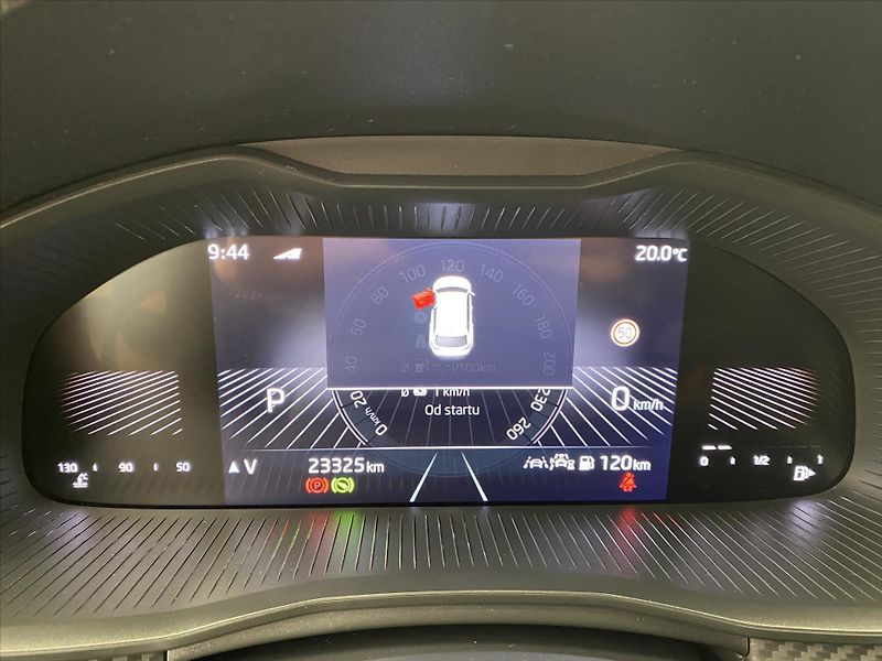 Škoda Kamiq 1,0 TSI 85kW DSG Monte Carlo - fotka 11 z 27