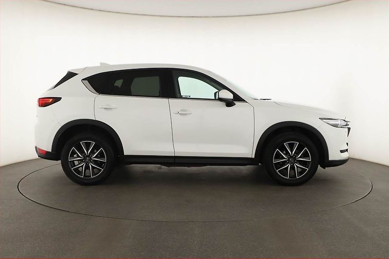 Mazda CX-5 (2018) 2.0 Skyactiv-G - fotka 6 z 17