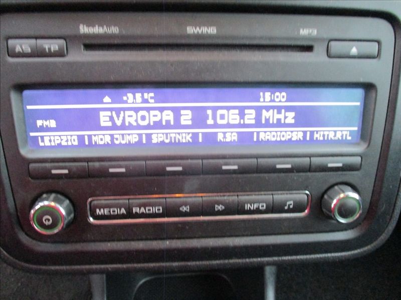 Škoda Fabia 1,2 TSI, DSG,aut.klima,servis, - fotka 17 z 38