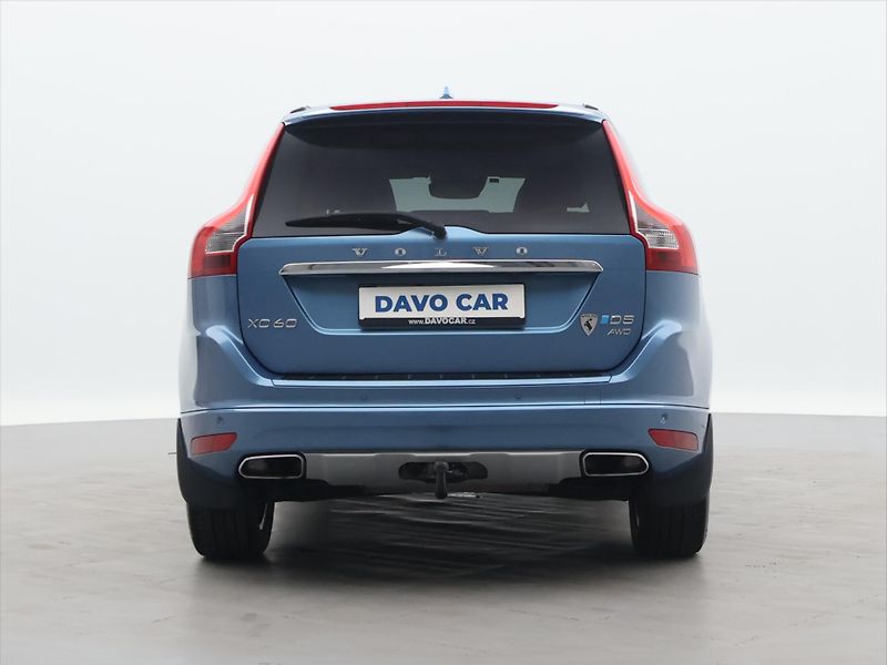 Volvo XC60 2,4 D5 169kW CZ Inscription - fotka 6 z 30
