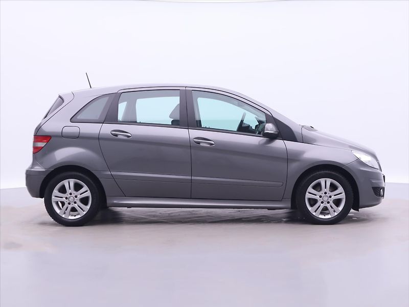 Mercedes-Benz Třídy B 2,0 D 80kW Automat CZ - fotka 8 z 28