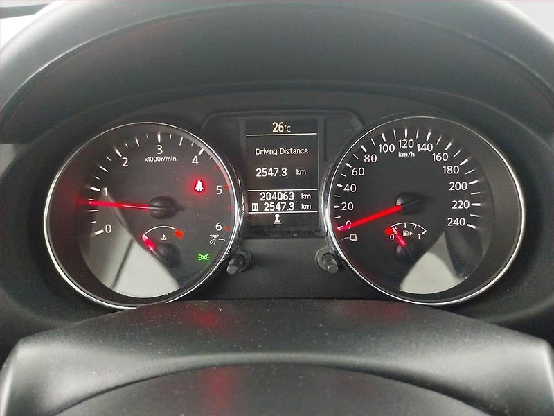 Nissan Qashqai (2011) 2.0 dCi, Navi, Tempomat - fotka 11 z 20