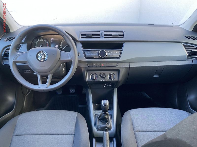 Škoda Fabia (2020) 1.0 TSi, ČR, Active, +kola - fotka 8 z 17