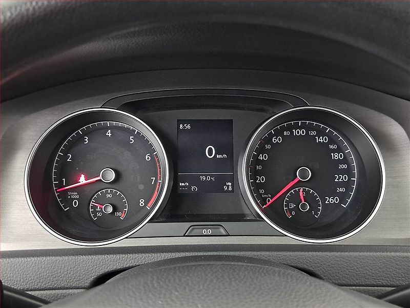 Volkswagen Golf (2013) 1.2 TSI, Tempomat - fotka 11 z 16