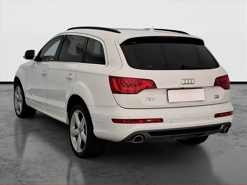 Audi Q7 (2014) 3.0 TDI, 4X4, Automat, Navi - fotka 4 z 17