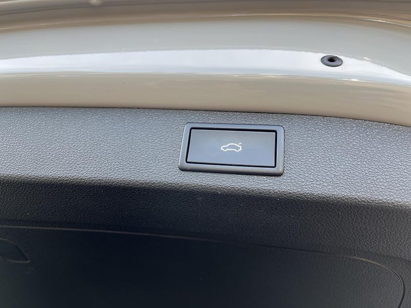 Škoda Kodiaq (2021) 1.5TSI*DSG*ACC*TAŽNÉ*4xVÝHŘEV - fotka 25 z 52
