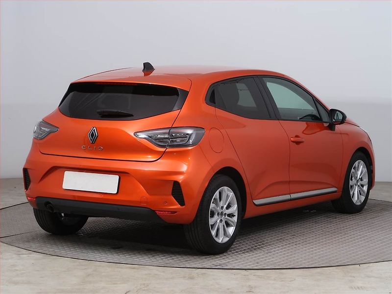 Renault Clio (2024) 1.0 TCe, LPG, ČR,1.maj - fotka 5 z 12