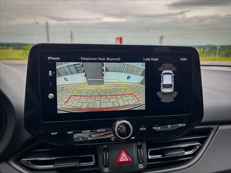Hyundai i30 1,5 T-GDI N-Line - fotka 7 z 19