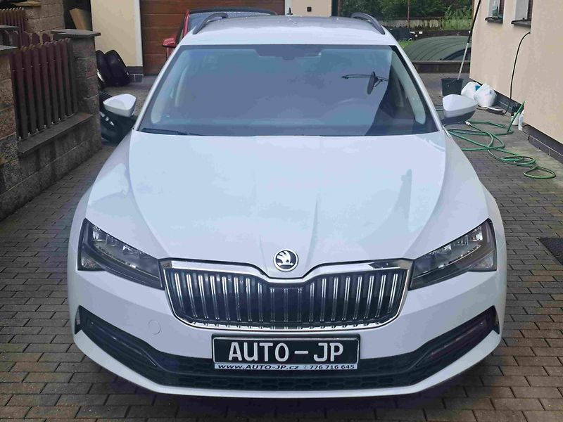 Škoda Superb (2022) TDI-110 DSG LED - fotka 7 z 24