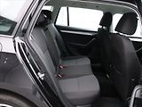 Škoda Octavia 2,0 TDI DSG Ambition 1.Maj. - náhled 13