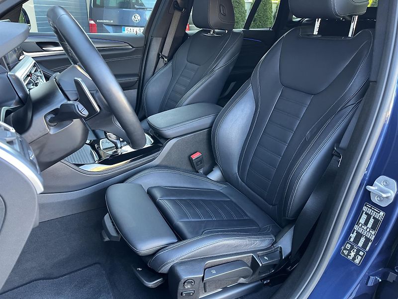 BMW X4 (2024) 3.0xD ///M 210Kw,webasto,ACC - fotka 18 z 51