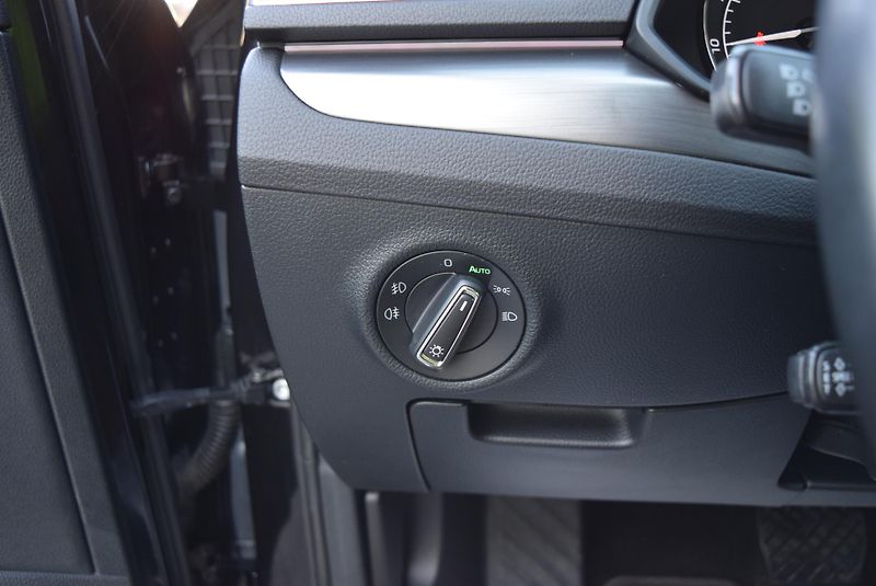 Škoda Superb (2019) 1.5TSI 110kw DSG STYLE PLUS  - fotka 33 z 43