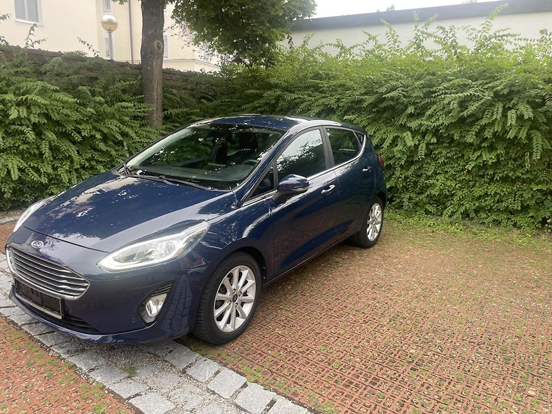 Ford Fiesta (2019) Titanium - fotka 1 z 21