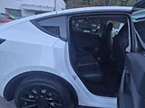 Tesla Model Y RWD 220kw TZ SOH 93,1 % - náhled 15