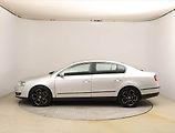 Volkswagen Passat (2007) Business 2.0 TDI, po STK - náhled 2