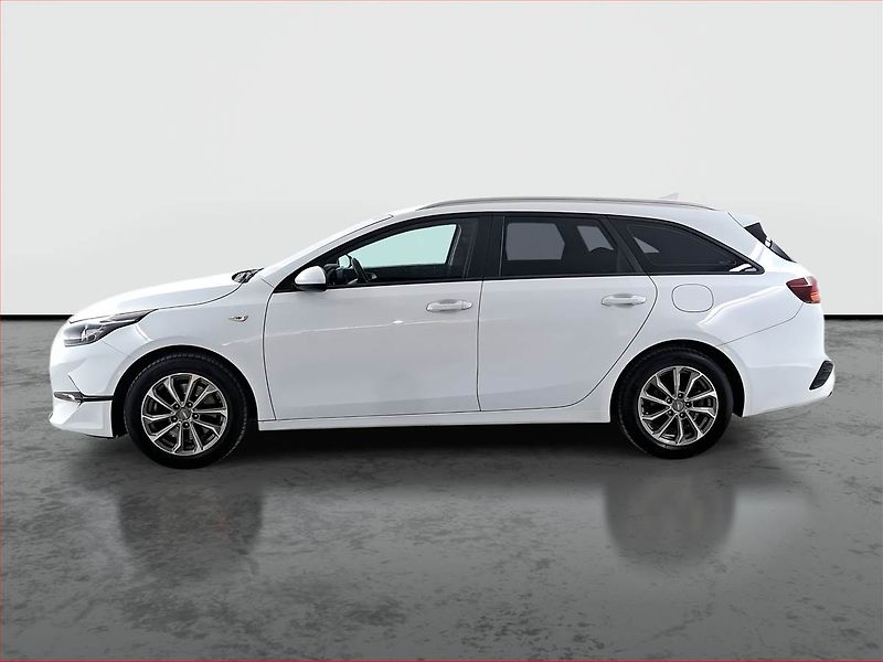 Kia Ceed (2023) 1.5 T-GDI, ČR,1.maj - fotka 3 z 19