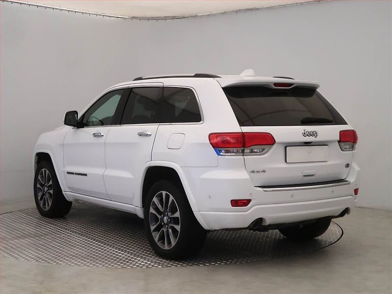 Jeep Grand Cherokee (2019) Overland 3.0 CRD, 4X4, AUTOMAT - fotka 4 z 17