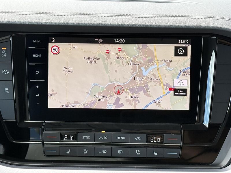 Volkswagen Touareg V6 4M 3,0 TDi 210 kW Elegance - fotka 18 z 25