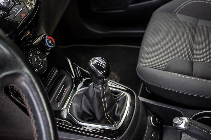 Ford Fiesta Odpočet DPH, - fotka 27 z 43