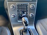 Volvo V60 D3 FWD MOMENTUM - náhled 15