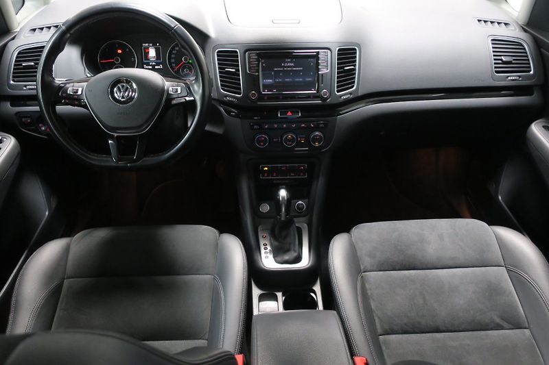 Volkswagen Sharan (2016) 2.0 TDI 135kW 4M Highline DSG - fotka 13 z 50