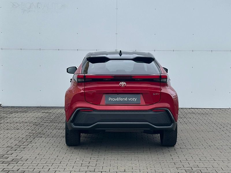 Toyota C-HR 2,0 HEV e-CVT Executive - fotka 9 z 29