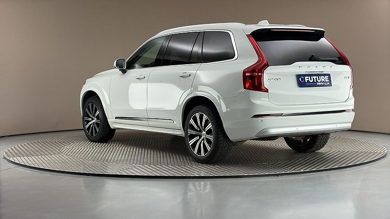 Volvo XC90 2.0 B5 AUT AWD Inscription - fotka 2 z 33