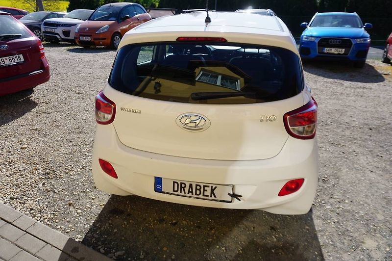 Hyundai i10 (2014) 1,0 1 MAJ V ČR - fotka 5 z 27