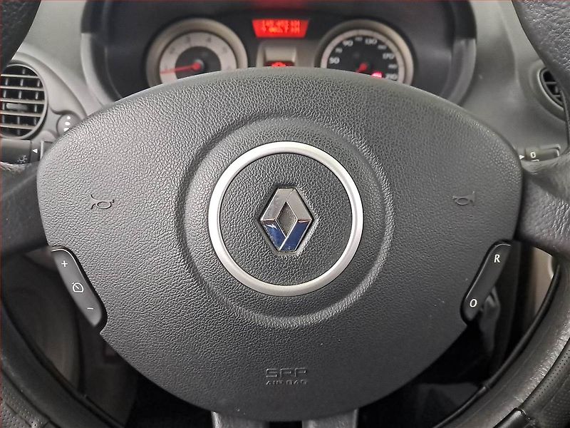 Renault Clio (2008) 1.2 16V , po STK, levný provoz - fotka 16 z 16
