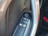 Peugeot 2008 (2017) 1.2PT, ČR, AC, tempo - náhled 12
