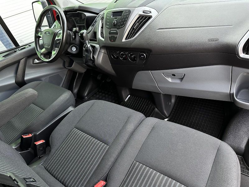 Ford Transit Custom 2.0TDCi 130PS L2 PDC P/Z Bluet - fotka 33 z 34
