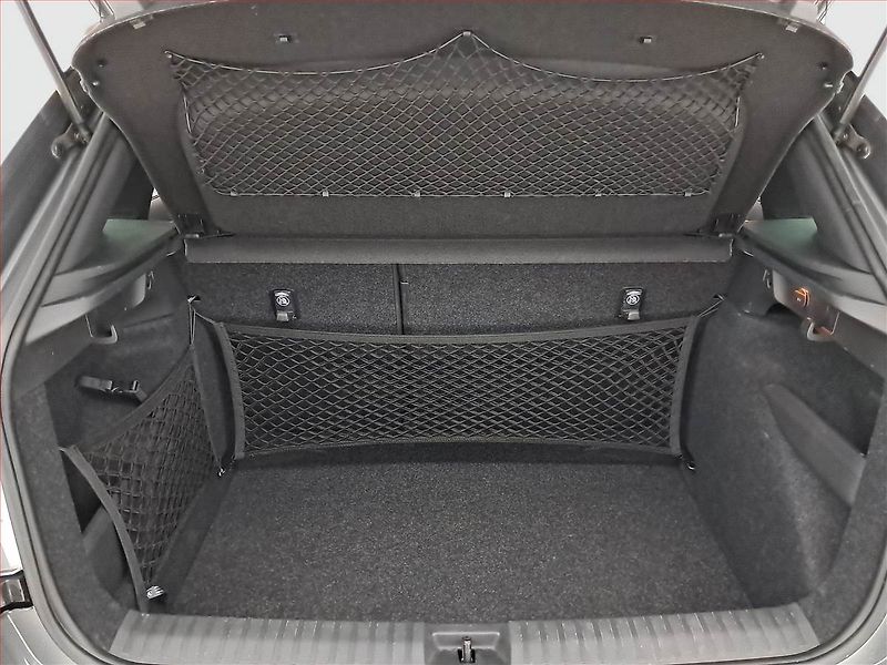Škoda Kamiq (2025) 1.0 TSI - fotka 13 z 20