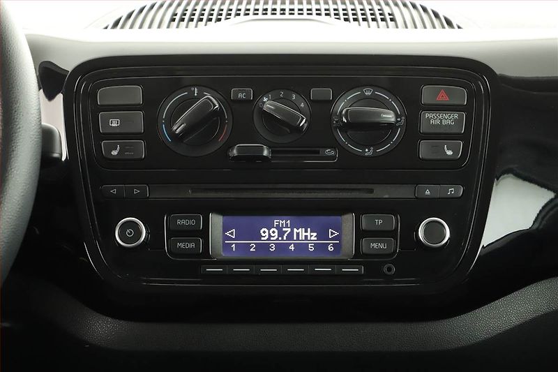 Volkswagen up! (2012) 1.0 MPI, Park. senzory - fotka 9 z 12