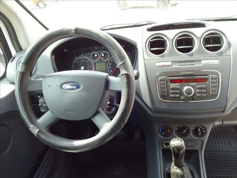 Ford Transit Connect 1,8 TDCi 66kW !!DPH!! - fotka 25 z 42