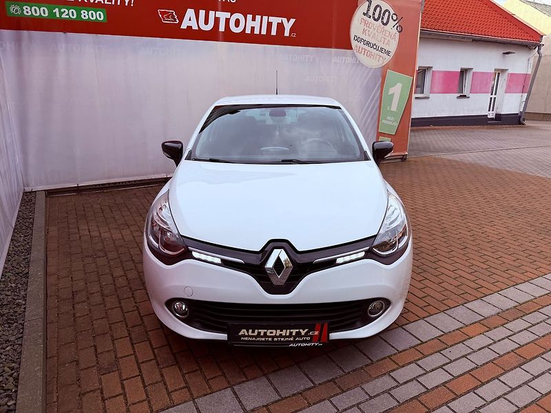 Renault Clio 0.9 TCe, ČR, 1.Maj - fotka 2 z 25