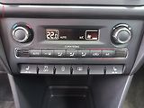 Škoda Rapid (2013) 1.2 TSi, Ambition, park. - náhled 12
