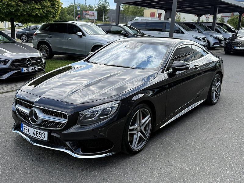 Mercedes-Benz Třídy S (2014) 500 4MATIC kupé - fotka 46 z 49