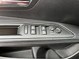 Peugeot 3008 (2022) 1.2 PT, 1.maj,ČR, Allure, AT - náhled 12