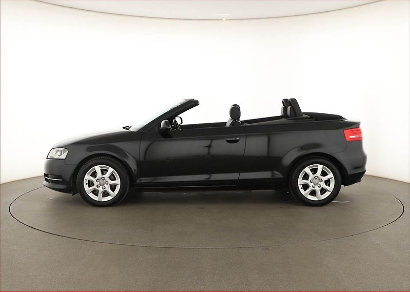 Audi A3 (2011) 1.8 TFSI, Tempomat - fotka 3 z 15