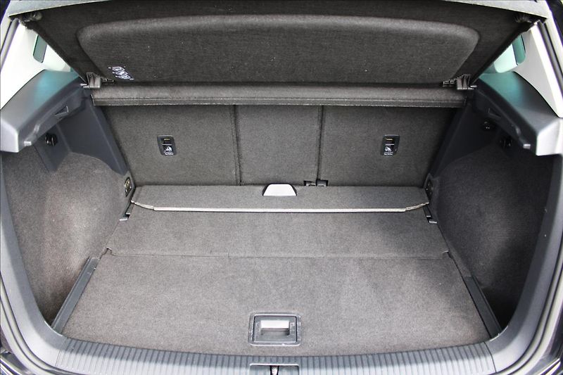 Volkswagen Golf Sportsvan 1,2 TSi 81kW LOUNGE, kamera - fotka 27 z 33
