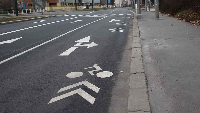 Konec vyhrazeného pruhu pro cyklisty