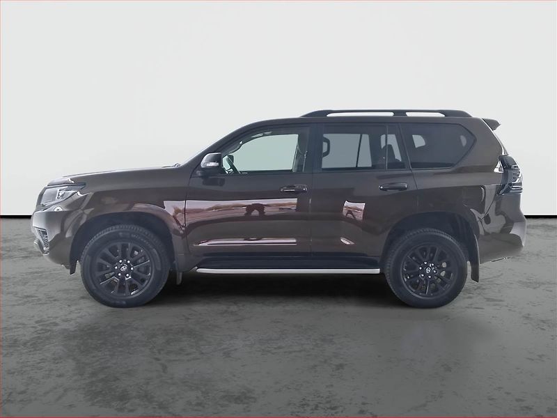 Toyota Land Cruiser (2023) 2.8 D-4D - fotka 3 z 28