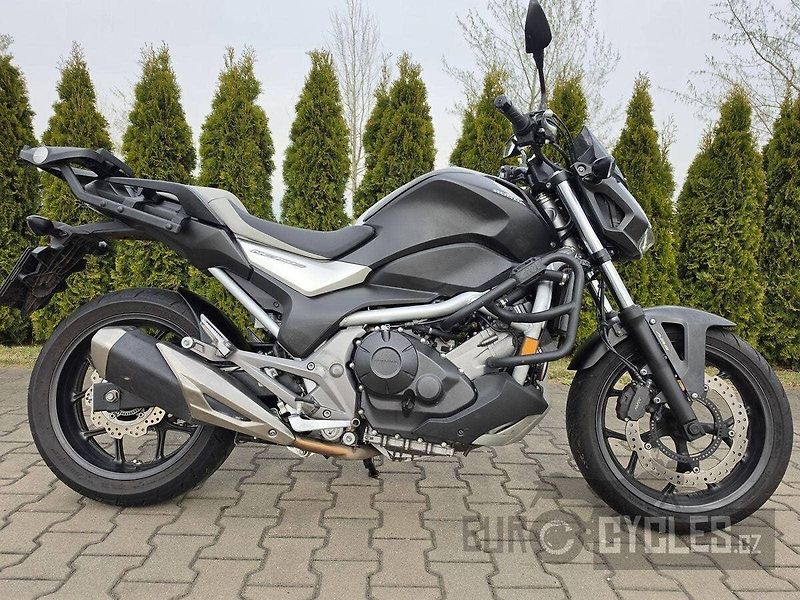 Honda NC 750 S ABS (2018) - fotka 4 z 17