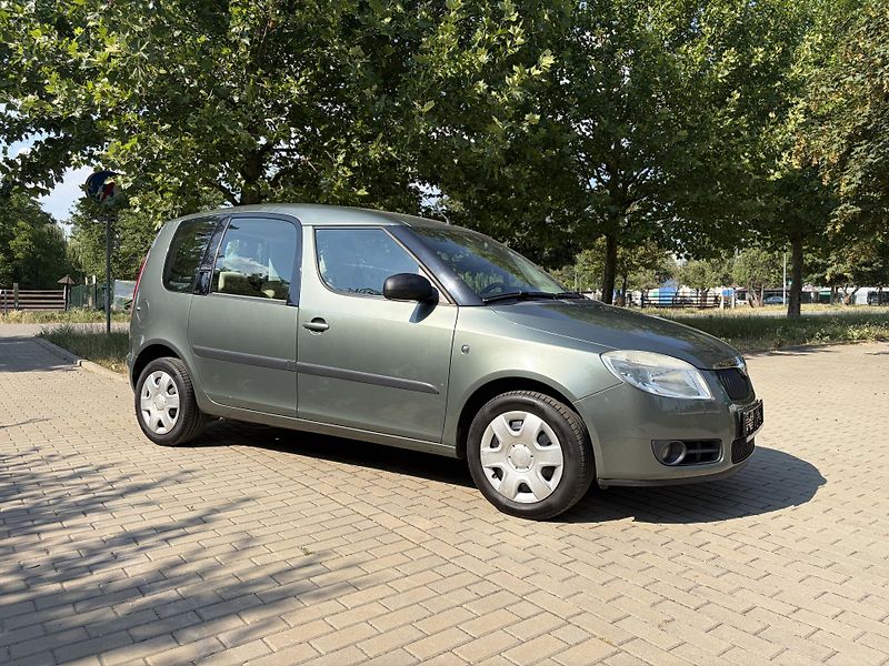 Škoda Roomster 1.6 Comfort AUTOMAT - fotka 13 z 27