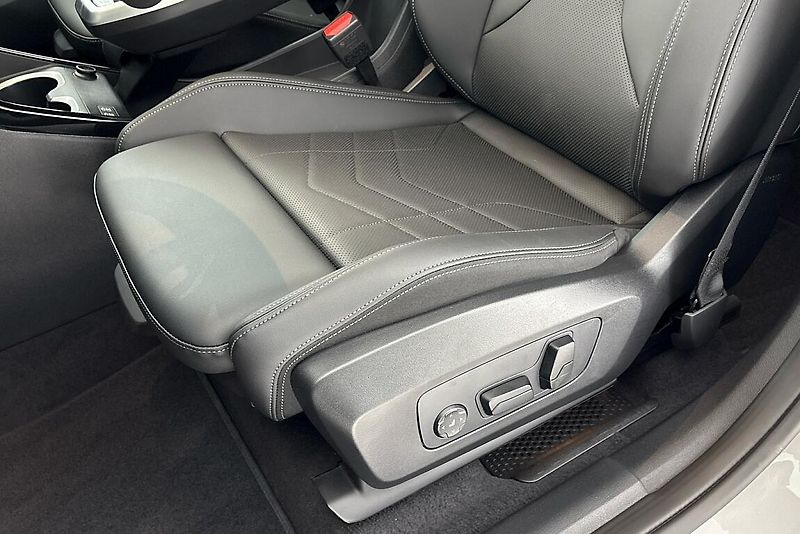 BMW X1 xDrive20d - fotka 7 z 23