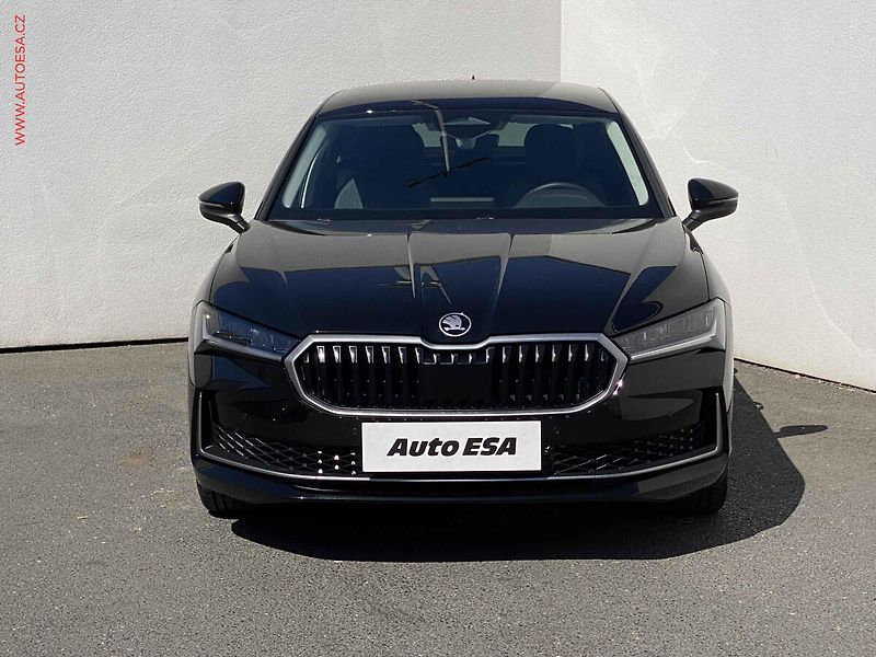 Škoda Superb (2026) 1.5 e-TSi, ČR, Selection, DSG - fotka 2 z 21
